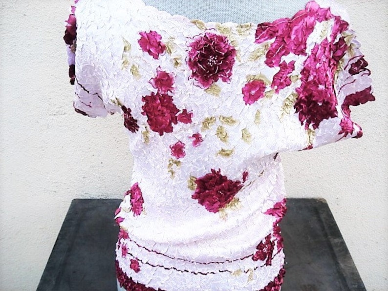 Woman/'s Clothing Pink Fashions Ladies Pink Flower Blouse Ladies Top Pink Top Fashions Colorful Clothes