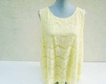 Women's Butter Yellow Lace Sleeveless Top Blouse Size 3X