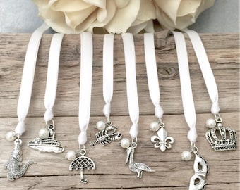 New Orleans Ribbon Cake Pulls // Set of 8 // Wedding // Charms