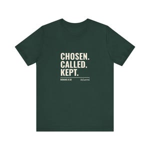 Uitverkoren, geroepen, bewaard - Romeinen 8:30 - Hervormd T-shirt afbeelding 6
