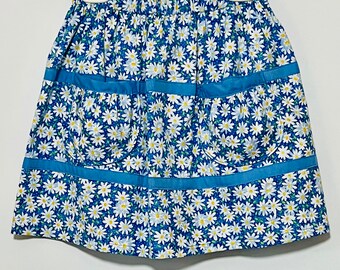 Summer blue floral Girls skirt. Blue Cotton Skirt, Toddler Blue Skirt, Skirts,Elastic Waist Skirt. Side pockets skirt.