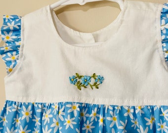 Girl blue/white fabric Girl 18 month blue dress  Blue dress Embroidered dress Vestido niña 18 meses Daisy fabric blue dress Kids clothing