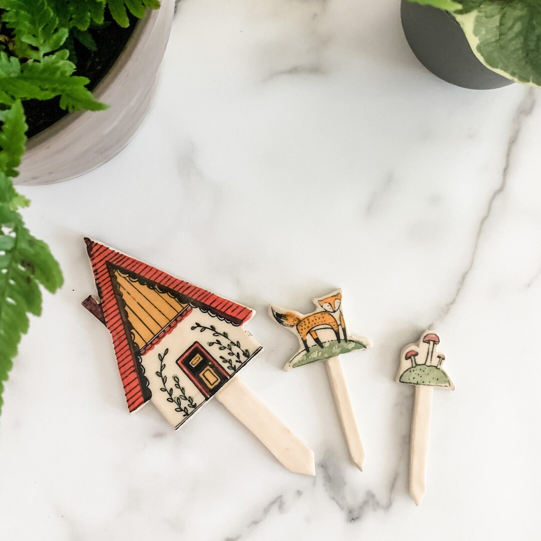 Decorative Plant Markers, Cottagecore Garden Stakes for Indoor, Ceramic