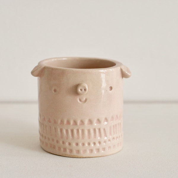 Mini pig ceramic plant pot // pink