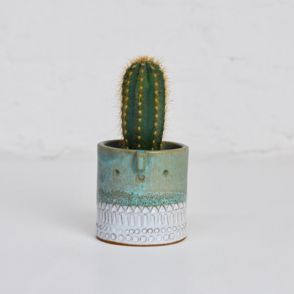 Mini ceramic face planter pot // green + white stamped