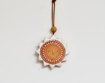 Wall hanging ornament // Happy Sun shine face // white