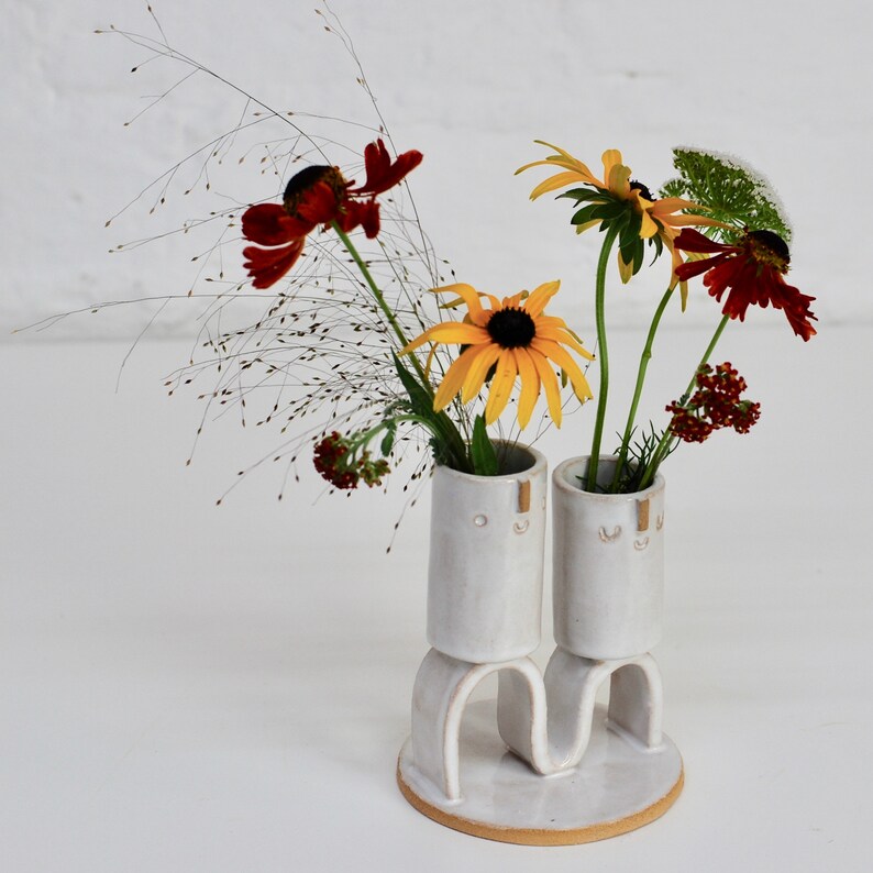 Double wavey ceramic candle holder or mini vase with face // White glaze image 3