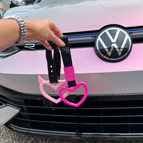 HOT PINK HEART Tow Strap Train Bus Handle Hand Strap Drift Charm Strap Drift Warning Ring for Car Rear Bumper