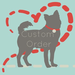 Pode incluir: Uma silhueta cinza de um cão com uma coleira vermelha caminhando em um caminho em forma de coração feito de traços vermelhos. O texto "Custom Order" está escrito em branco no corpo do cão.