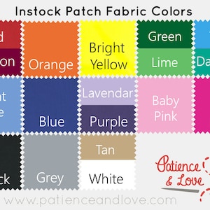 Pode incluir: Uma tabela de cores de tecido dispon&iacute;veis para compra. As cores incluem vermelho, vinho, laranja, amarelo, amarelo brilhante, verde, lim&atilde;o, azul-turquesa, azul-turquesa escuro, azul claro, azul, lavanda, roxo, rosa claro, rosa, preto, cinza, bege e branco.