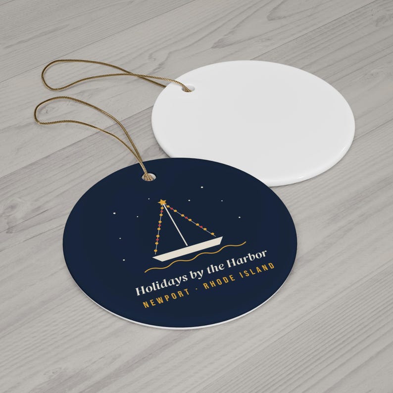 Newport Rhode Island Christmas Ornament, Holidays by the Harbor Sailboat Ornament, RI Ceramic Tree Ornament, Nautical Gift zdjęcie 3