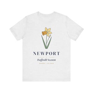 Camiseta de narcisos de Newport, camiseta de la temporada de narcisos, camiseta de primavera de Newport, Rhode Island, regalo botánico floral, regalo de Pascua para ella. imagen 2