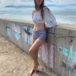 Super Rare 1960s Levis For Gals White Tab Stripped Shorts Surfer Mod Short Shorts Mint Condition