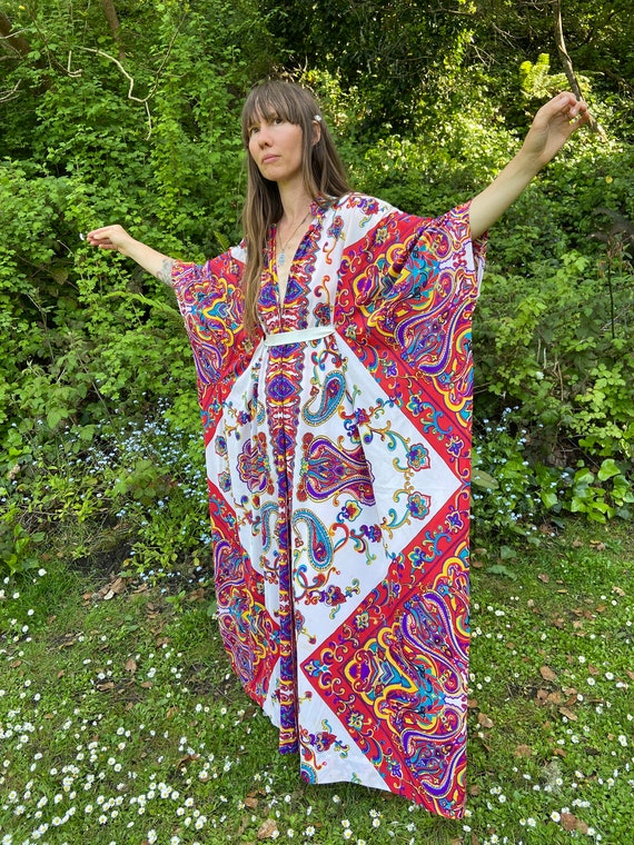 LOUIS FÉRAUD 1960s 1970s Vintage Psychedelic Graphic Print Maxi