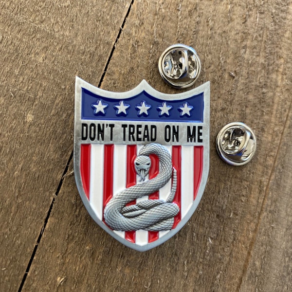 Don’t Tread On Me Pin - DTOM Gadsden - Patriotic Second Amendment Lapel Pin - Antique Silver