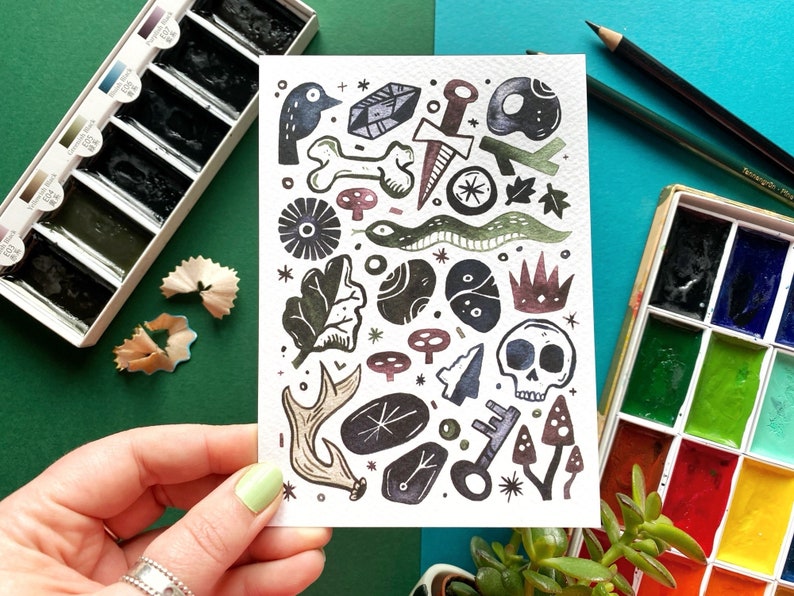 Cartolina dell'acquerello di cose della foresta. Cartolina ad acquerello. Stampa ad acquerello. Fungo dell'acquerello. Stampa della foresta dell'acquerello. Stampa del teschio. Arte immagine 1