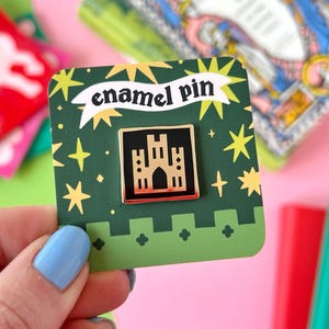 Medieval Castle Enamel Pin: Gold-Plated Abbey Tile Design