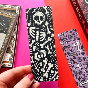 Skeleton Bookmark. Archeology Bookmark. Folk Horror Art. Skull Bookmark. Archeologist Gifts. Gothic Bookmark. Book Lover Gifts. Witchcraft