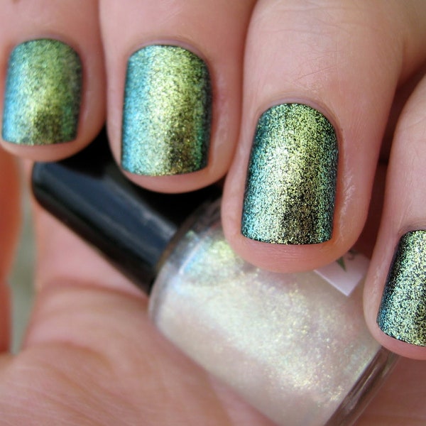 Star Jewel Top Coat - Green Gold Shift, Glass Fleck Shimmer, Duochrome, Polish, Effect Topper, Nail Lacquer, Starlight and Sparkles