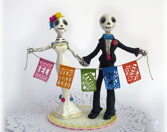 Day of the Dead Wedding Cake Toppers Rustic Mexican Style Custom Cake Topper Skeleton Dia de los Muertos True Love Never Dies
