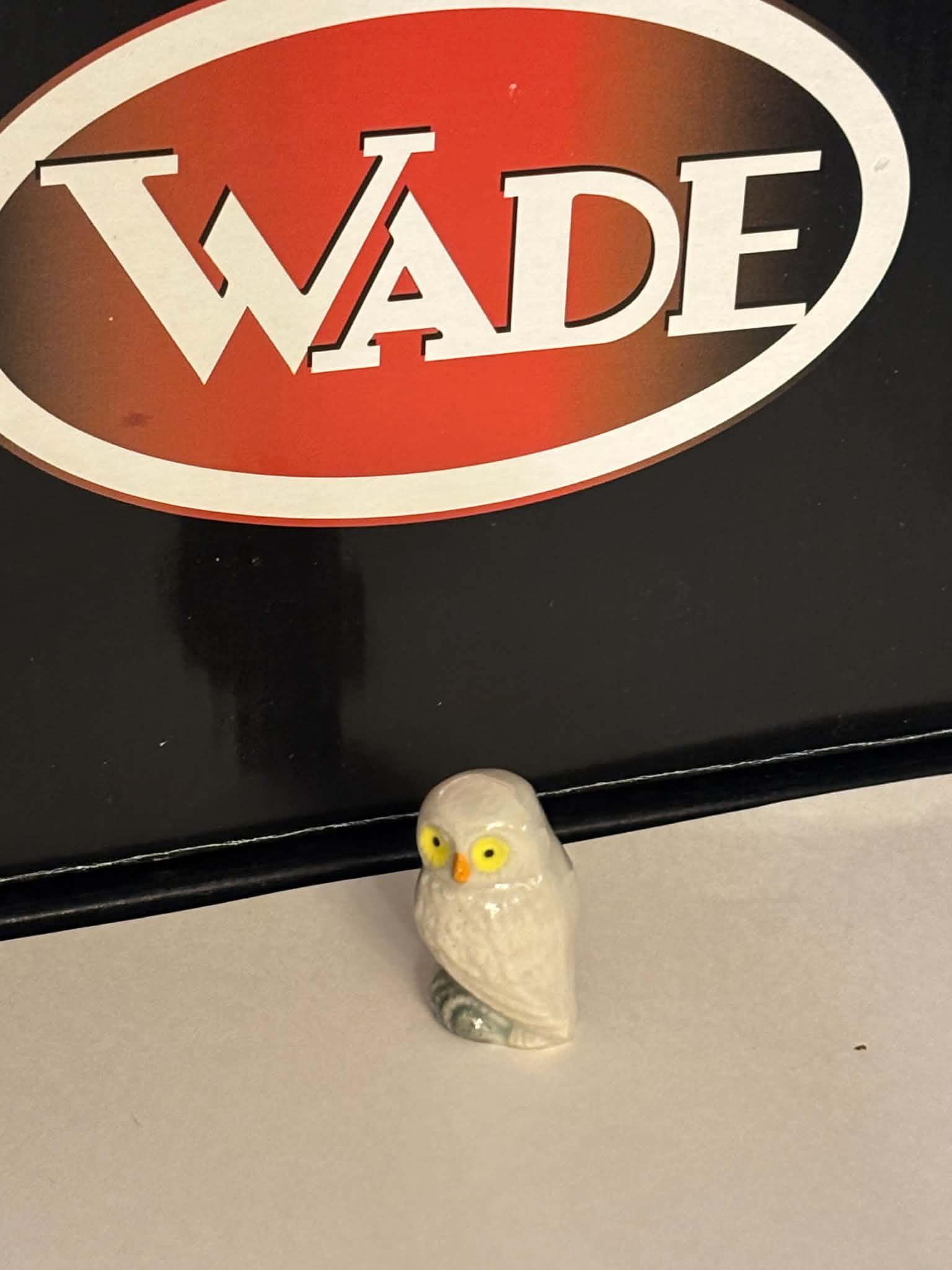 Wade Whimsie-Land Set 4 Owl, 1986 Hedgerow Ceramic Figurine