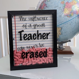 Gepersonaliseerde Leraar Appreciation Gift - De invloed van een goede/grote leraar kan nooit worden gewist - Shadow Box - Gummen - Schoolkerstmis