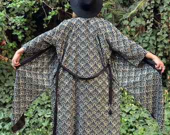 Gold Print Kimono: Boho Chic Cardigan