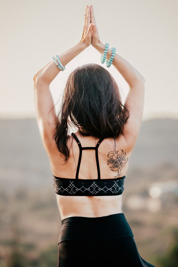 Boho Yoga Crop Top: Recycled Fabric Sports Bra with Removable Padding