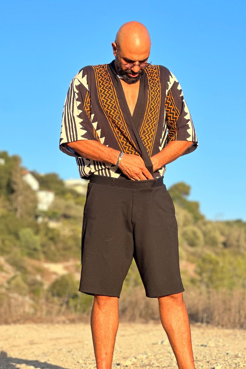 Mens Boho Kimono, Geo KIimono-Style Jacket, Short Sleeve Kimono for Him, Festival Outfit, Hipster Rave Man Jacket, Unisex Beach Cover Up zdjęcie 3