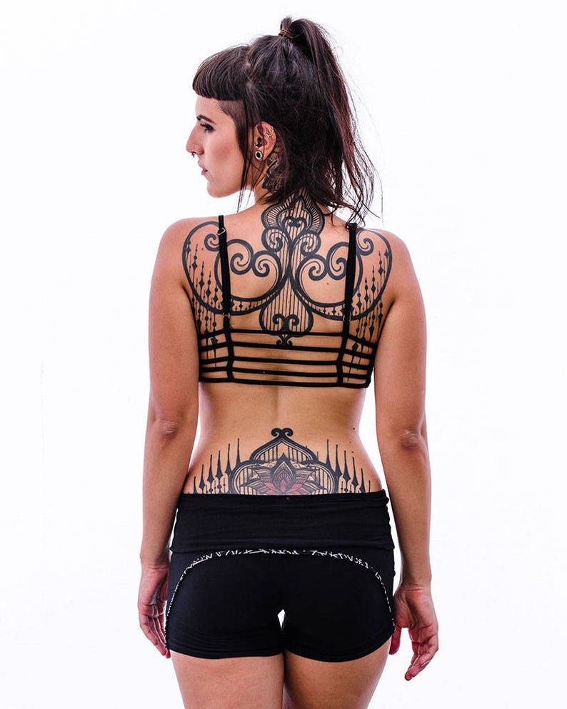 activewear yoga shorts