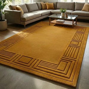Alfombra amarilla mostaza, alfombra con borde geométrico, alfombra dorada moderna, alfombra texturizada para sala de estar, decoración contemporánea para dormitorio.