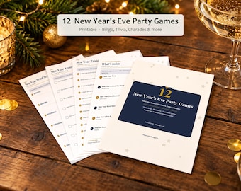 Può includere: Un set di giochi stampabili per feste di Capodanno su carta bianca, inclusi trivia, bingo e giochi di parole. La copertina presenta un rettangolo blu scuro con il testo 12 New Year's Eve Party Games, le pagine sono disposte in una pila.