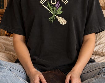 Camiseta de bruja de seto, camiseta de brujería botánica, camiseta de bruja verde herbal, camiseta de bruja con escoba, regalo de Comfort Colors