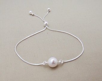 Single Pearl Bracelet with Sliding Clasp, Sterling Silver Adjustable Bracelet 0432