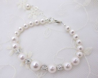 Pearl Bridal Bracelet in Sterling Silver, High Quality Pearl and Crystal Adjustable Wedding Bracelet 6041