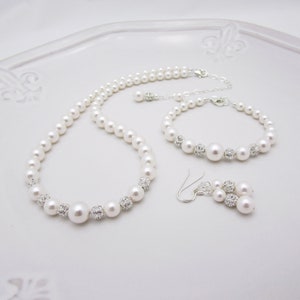 Pearl Jewelry Set, Pearl and Crystal Bridal Necklace, Bracelet, and Earrings in Sterling Silver, Wedding Necklace Backdrop 6042