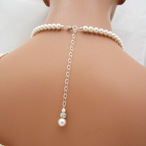 Pearl Bridal Necklace in Sterling Silver with Backdrop, Ivory or White Pearl Wedding Necklace Backdrop 6040 imagem 8