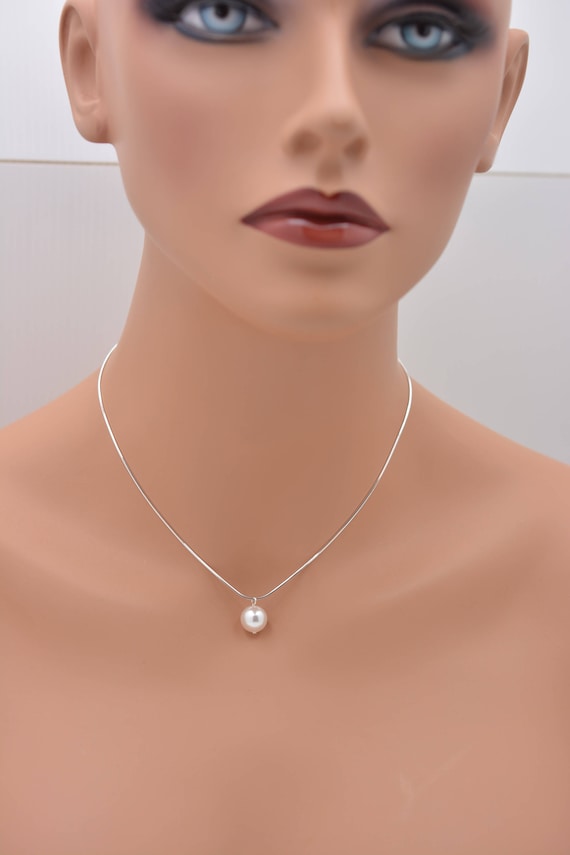 ネックレス・ペンダント The One Pearl Necklace One Pearl Necklace, Single Pearl Pendant on Sterling Silver