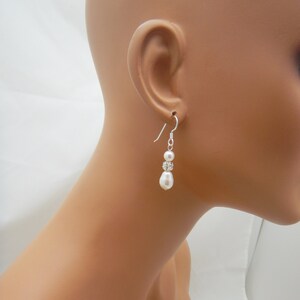 Sterling Silver Bridal Earrings, Pearl Drop Wedding Earrings, Teardrop Pearl and Rhinestone 0393 afbeelding 2