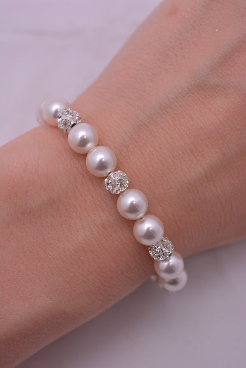 Set of 6 Pearl Bridesmaid Bracelets, Rhinestone and Crystal Adjustable 0210 image 3