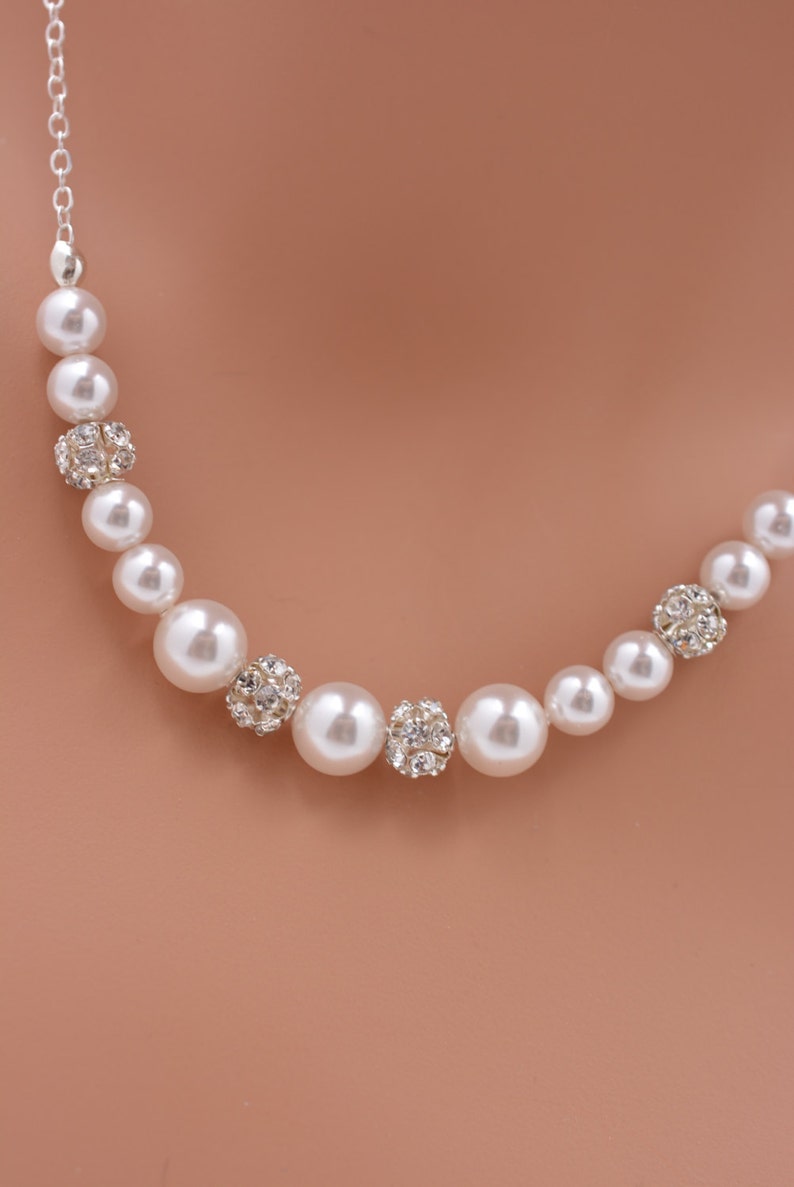 Set Of Bridesmaid Pearl Necklaces Pearl And Rhinestone Etsy
