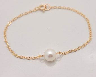 Set of 5 Bridesmaid Gold Bracelets, 5 Pearl Gold Bracelets, Floating Pearl, Single Pearl Real Gold Filled Bracelets 0329