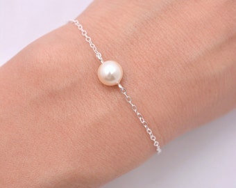 Set of 6 Ivory Pearl Bracelets, 6 Bridesmaid Bracelets, Cream Pearl and 925 Sterling Silver 0165