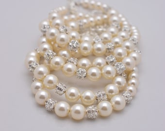 Set of 7 Ivory Pearl Bracelets, Set of 7 Bridesmaid Cream Pearl Bracelets, Ivory Pearl and Crystal Bracelets, Adjustable Pearl Bracelet 0211