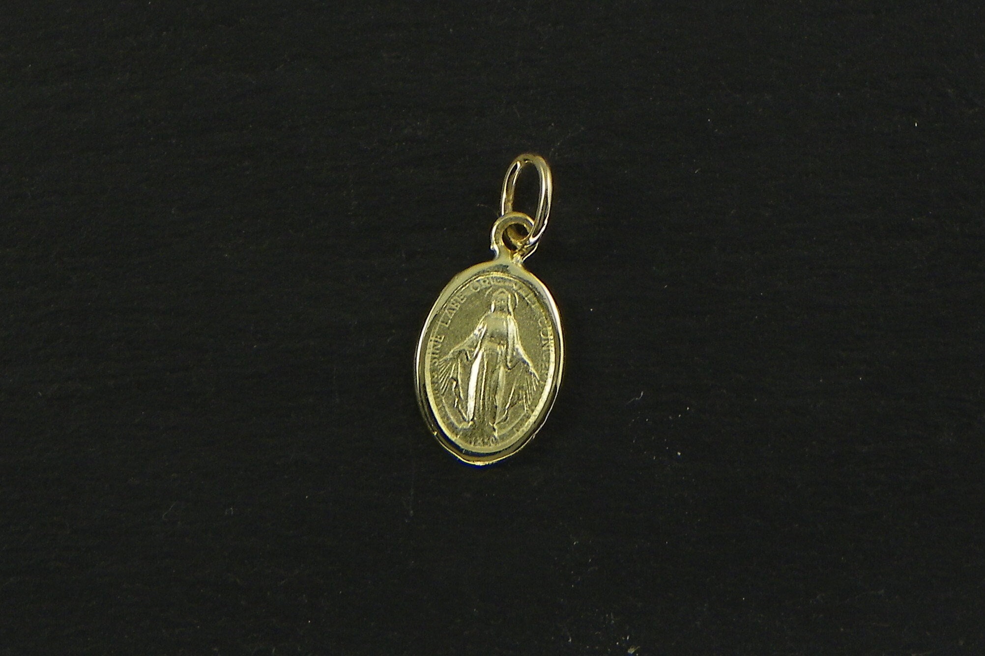 聖母マリアの無原罪のコイン - 14カラットゴールド