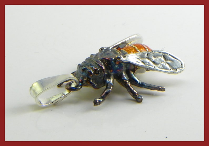 Bee Pendant in Sterling silver 925 made in italy