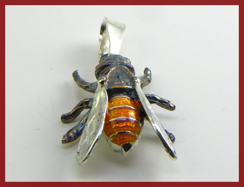 Bee Pendant in Sterling silver 925 made in italy