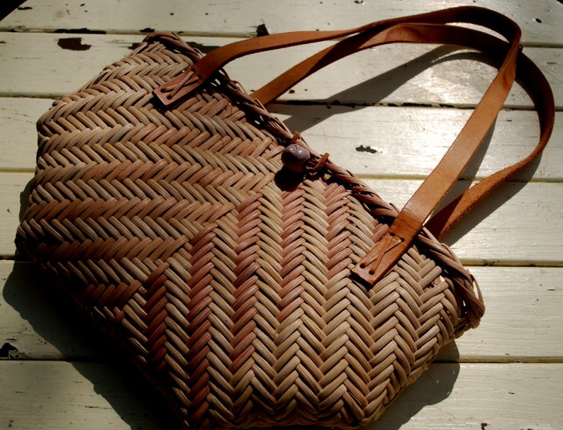 jacquemus beige le chiquito nœud bag
