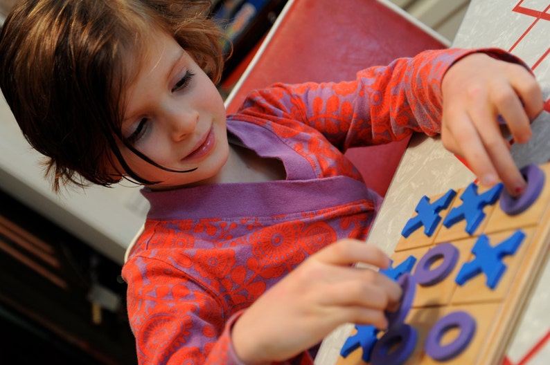 Wooden Tic Tac Toe Game with Hugs and Kisses - Etsy