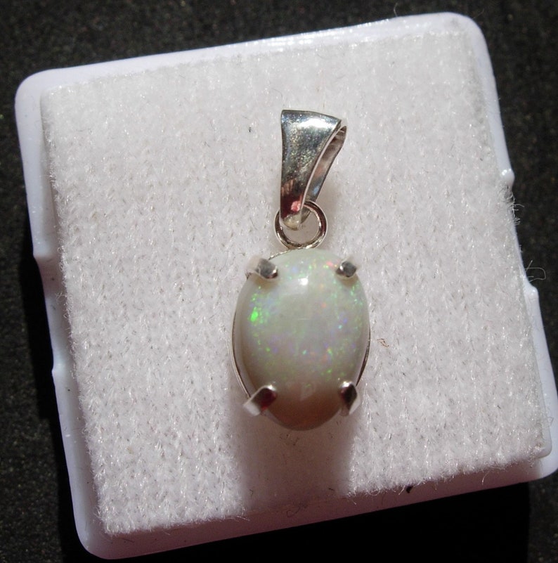 Sparkling Green Purple and Red Lightning Ridge Opal in Silver Pendant